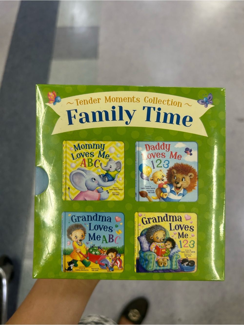 Family Time 4-Storybook Box Set - Picture 3 of 4